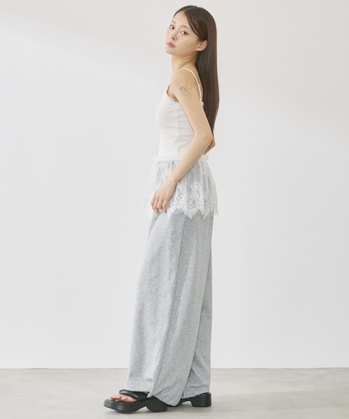 P.V.T(ピーブイティー)の「レースデザインキャミ(キャミソール・レディース・White/Black・F)」の15枚目の写真