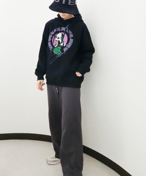 CRYSTAL BALL(クリスタルボール)の「Out of the blue Hoodie(パーカー・レディース・ブラック/グレー/ライトブルー・FREE)」の11枚目の写真