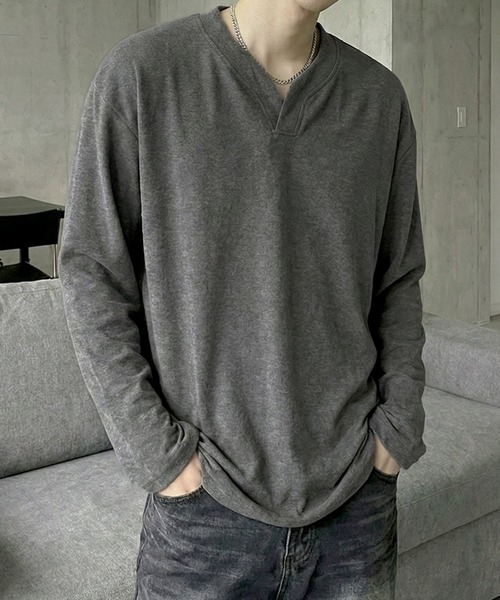 Otte（オッテ）の「Vスリットネックトップス（Tシャツ/カットソー・メンズ・ホワイト/ブラック/グレー・MEDIUM/LARGE/X-LARGE）」の3枚目の写真
