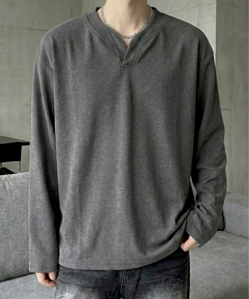 Otte（オッテ）の「Vスリットネックトップス（Tシャツ/カットソー・メンズ・ホワイト/ブラック/グレー・MEDIUM/LARGE/X-LARGE）」の14枚目の写真