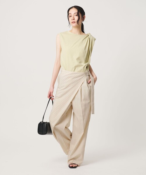 BEAUTY&YOUTH UNITED ARROWS（ビューティーアンドユースユナイテッドアローズ）の「フロントラップ ベルト パンツ ウォッシャブル（その他パンツ・レディース・ネイビー/ベージュ・S/M）」の5枚目の写真