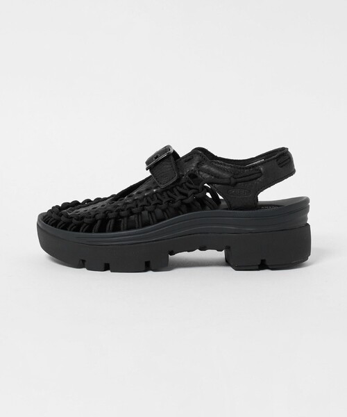 KEEN(キーン)の「<KEEN>UNEEK プラットフォーム メリージェーン サンダル(サンダル・レディース・ブラック・24cm/23cm/25cm)」の4枚目の写真