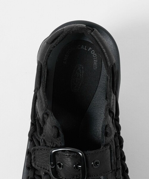 KEEN(キーン)の「<KEEN>UNEEK プラットフォーム メリージェーン サンダル(サンダル・レディース・ブラック・24cm/23cm/25cm)」の10枚目の写真