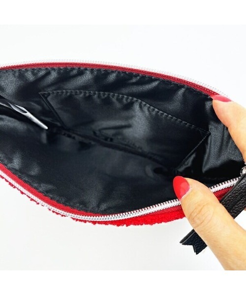 Lafayette(ラファイエット)の「サンリオ シナモロール サガラポーチ - 【SAGARA POUCH CINNAMOROLL CNM-PCH18】(ポーチ・レディース・ライトブルー・ONE SIZE)」の4枚目の写真