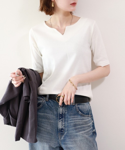 FUNALIVE(ファンアライブ)の「キーネックコットン5分袖トップス(Tシャツ/カットソー・レディース・カーキ/グレイッシュベージュ/ブラック/オフホワイト/杢グレー・4L/3L/L/M/LL)」の8枚目の写真