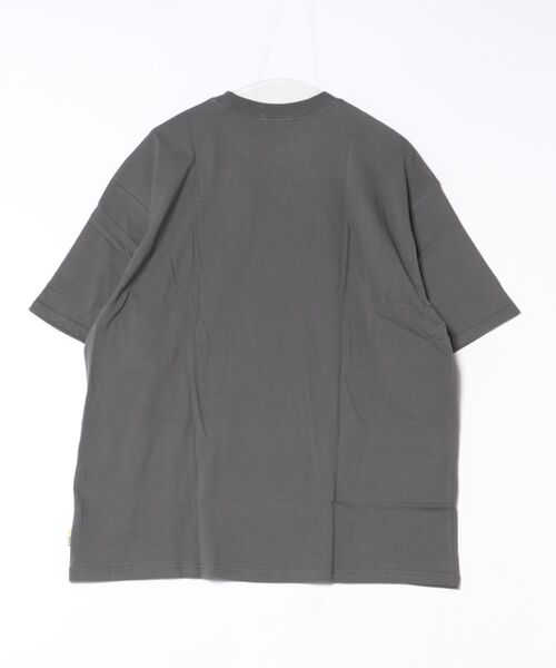 MAKE YOUR DAY(メイクユアデイ)の「バナナイチゴロゴ半袖Tシャツ(Tシャツ/カットソー・メンズ・オフホワイト/グレー/チャコールグレー/レッド・M/L)」の20枚目の写真