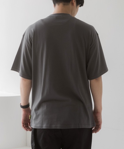 MAKE YOUR DAY(メイクユアデイ)の「バナナイチゴロゴ半袖Tシャツ(Tシャツ/カットソー・メンズ・オフホワイト/グレー/チャコールグレー/レッド・M/L)」の11枚目の写真