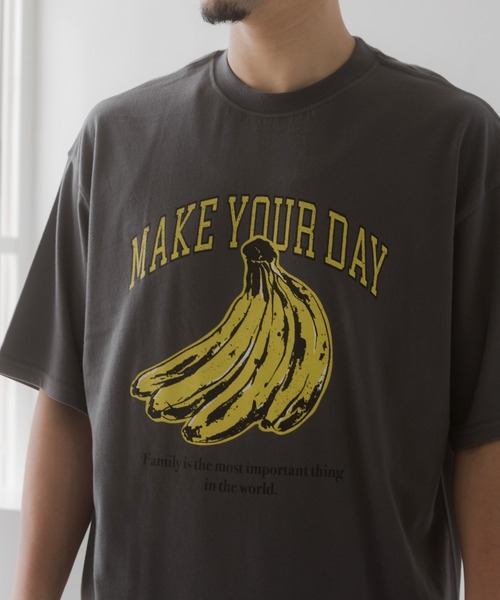 MAKE YOUR DAY(メイクユアデイ)の「バナナイチゴロゴ半袖Tシャツ(Tシャツ/カットソー・メンズ・オフホワイト/グレー/チャコールグレー/レッド・M/L)」の10枚目の写真