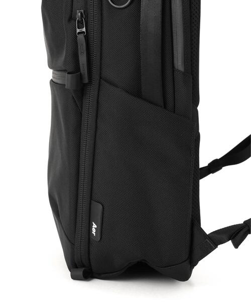 Aer(エアー)の「Aer(エアー)CITY PACK PRO 2 24L(バックパック/リュック・メンズ・ブラック・F)」の9枚目の写真