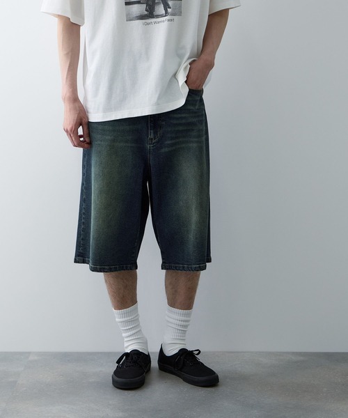 NAVY(ネイビー)の「NAVY ヴィンテージ加工 ストレッチデニム 5PKワイドショーツ(デニムパンツ・メンズ・ライトインディゴブルー/ブラック/ダークインディゴブルー・XL/M/L)」の2枚目の写真
