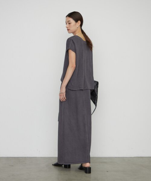 LOUNGEDRESS(ラウンジドレス)の「《セットアップ着用可》リヨセルタイトスカート(スカート・レディース・チャコールグレー/ライトベージュ/ブラウン・MEDIUM/SMALL)」の9枚目の写真