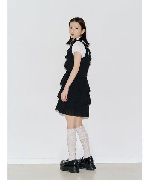 jouetie(ジュエティ)の「ティアードフリルミニワンピース(ワンピース・レディース・ブルー/オフホワイト/ブラック・FREE)」の5枚目の写真