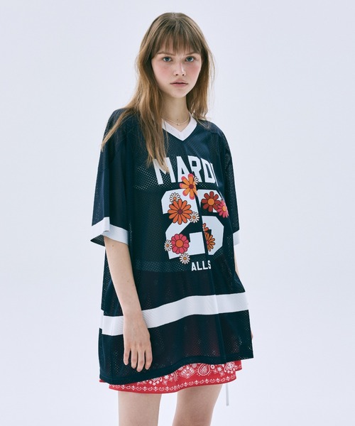 Mardi Mercredi(マルディメクルディ)の「MESH JERSEY TOP HALF SLEEVE BLOSSOM / メッシュ ジャージ トップ ハーフ スリーブ ブロッサム(Tシャツ/カットソー・レディース・グレー/ネイビー/ピンク/ブラック・FREE)」の3枚目の写真