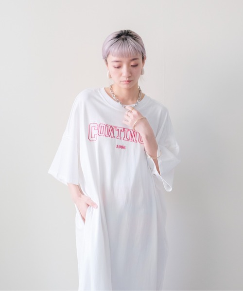 DOLLUPOOPS(ドールアップウップス)の「Logo Loose T-Shirt Dress(ロゴルーズTシャツワンピース)(ワンピース・レディース・オフホワイト/グレー・FREE)」の7枚目の写真