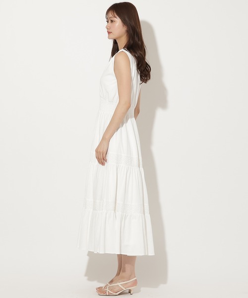 AND COUTURE（アンドクチュール）の「レーストリムティアードカットワンピース（ワンピース・レディース・カーキ/ブラック/オフホワイト・FREE）」の10枚目の写真