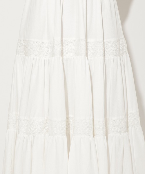 AND COUTURE（アンドクチュール）の「レーストリムティアードカットワンピース（ワンピース・レディース・カーキ/ブラック/オフホワイト・FREE）」の15枚目の写真