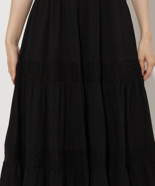 AND COUTURE（アンドクチュール）の「レーストリムティアードカットワンピース（ワンピース・レディース・カーキ/ブラック/オフホワイト・FREE）」の21枚目の写真
