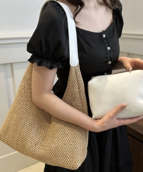 ampm(エーエムピーエム)の「ワンショルダー 肩掛け編み込みバッグ ナチュラルかごバッグ(ハンドバッグ・レディース・ブラック/ブラウン/ホワイト・FREE)」の5枚目の写真