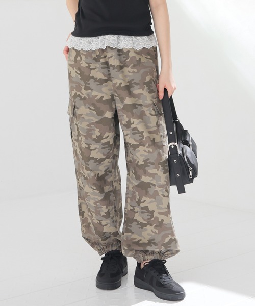 Honeys(ハニーズ)の「迷彩柄カーゴパンツ(カーゴパンツ・レディース・カーキ系1・L/LL/M/S/SS)」の6枚目の写真