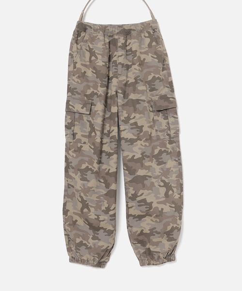 Honeys(ハニーズ)の「迷彩柄カーゴパンツ(カーゴパンツ・レディース・カーキ系1・L/LL/M/S/SS)」の12枚目の写真