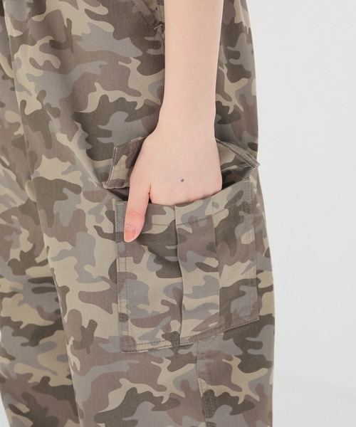 Honeys(ハニーズ)の「迷彩柄カーゴパンツ(カーゴパンツ・レディース・カーキ系1・L/LL/M/S/SS)」の22枚目の写真
