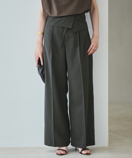 plage(プラージュ)の「WO/TA flap パンツ(スラックス・レディース・グレー/チャコールグレー・36/34/38)」の9枚目の写真