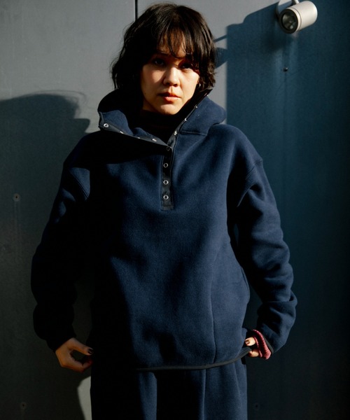 LS HOODIE DOT — длинный худи с точечным принтом