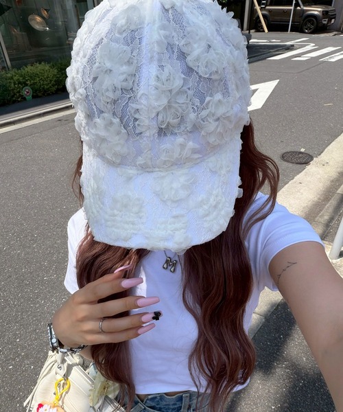 Reurie'(レウリィ)の「ジャガードキャップ(mayu select) / フェミニン レース 花柄 フラワーモチーフ サイズ調整可能 春 夏(キャップ・レディース・ブラック/ホワイト/ピンク・FREE)」の2枚目の写真