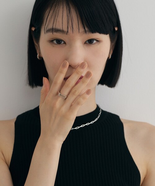 COCOSHNIK ONKITSCH（ココシュニックオンキッチュ）の「シルバー レクタングルシグネットリング（リング・レディース・クリア・10/12/14）」の6枚目の写真