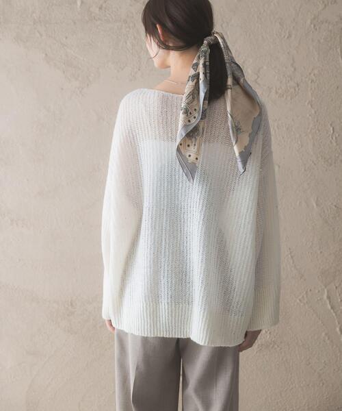URBAN RESEARCH ROSSO WOMEN(アーバンリサーチ ロッソ)の「モヘア混スパンコールシアーニット(ニット/セーター・レディース・ミント/オフホワイト・FREE)」の8枚目の写真
