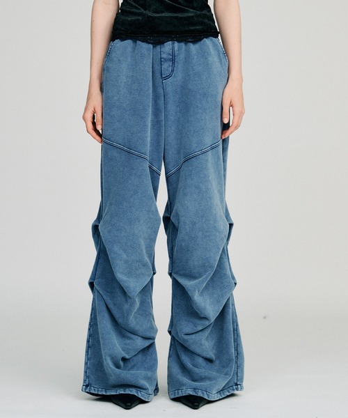 PRANK PROJECT(プランクプロジェクト)の「【2026Autumn Pre-Order】タッキングスウェットパンツ / Tucking Sweatpants(スウェットパンツ・レディース・ブルー/チャコールグレー・38/36)」の2枚目の写真