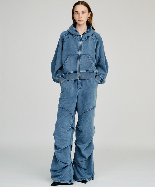 PRANK PROJECT(プランクプロジェクト)の「【2026Autumn Pre-Order】タッキングスウェットパンツ / Tucking Sweatpants(スウェットパンツ・レディース・ブルー/チャコールグレー・38/36)」の7枚目の写真