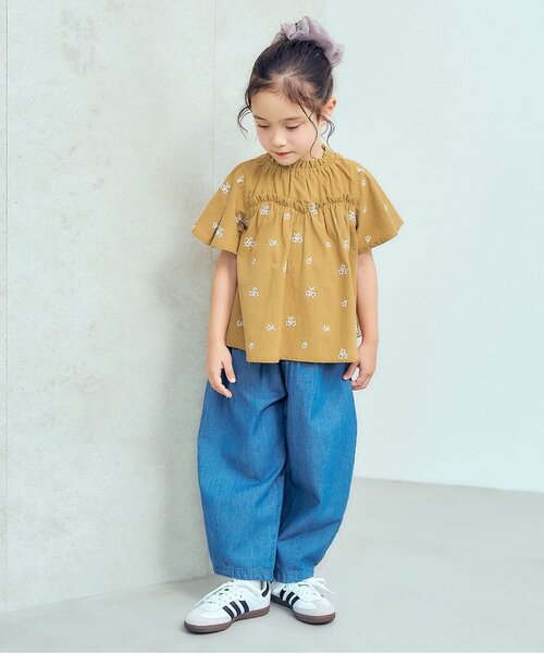 apres les cours(アプレレクール)の「フラワー・ハート刺繍半袖チュニック_セットアップ可(シャツ/ブラウス・キッズ・マスタード/エンジ・80/90/100/110/120/130/140)」の6枚目の写真