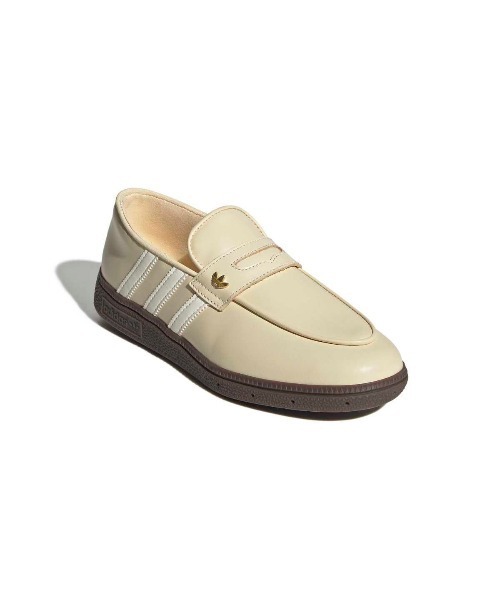 adidas(アディダス)の「adidas originals HANDBALL SPEZIAL LOAFER(アディダスオリジナルス ハンドボール スペツィアル ローファー)(ローファー・レディース・ブラック系/ベージュ系・23cm/23.5cm/24cm/24.5cm/25cm)」の3枚目の写真