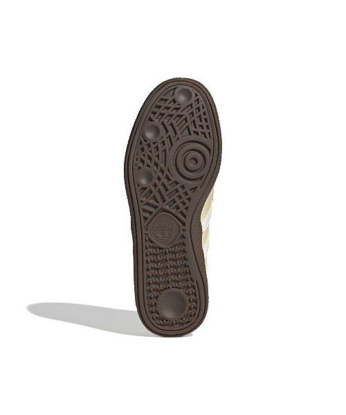 adidas(アディダス)の「adidas originals HANDBALL SPEZIAL LOAFER(アディダスオリジナルス ハンドボール スペツィアル ローファー)(ローファー・レディース・ブラック系/ベージュ系・23cm/23.5cm/24cm/24.5cm/25cm)」の6枚目の写真