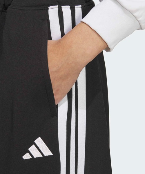 adidas(アディダス)の「スリーストライプス KN スカート / アディダス adidas(スカート・レディース・ブラック・XX-LARGE/LARGE/MEDIUM/SMALL/X-LARGE/X-SMALL)」の5枚目の写真