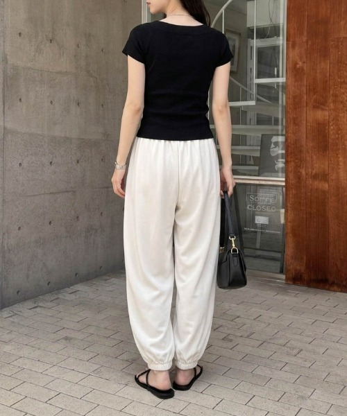 AMELY(エミリー)の「バルーンギャザーパンツ(その他パンツ・レディース・アイボリー/ブラック・L/M)」の7枚目の写真
