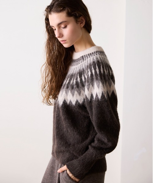WALANCE(ワランス)の「ALPACA JACQUARD PULLOVER(ニット/セーター・レディース・ブルー/ブラウン・FREE)」の10枚目の写真