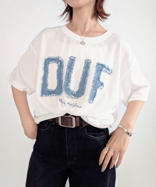 styiro（スタイロ）の「デニム風ロゴオーバーサイズ半袖Tシャツ 秋服（Tシャツ/カットソー・レディース・ライトグレー/ブラック/ホワイト・M/L）」の2枚目の写真
