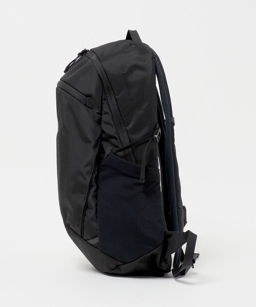 THE NORTH FACE(ザノースフェイス)の「【WEB限定】<THE NORTH FACE>マーキュリー 16 リュック(バックパック/リュック・レディース・ブラック・FREE)」の4枚目の写真