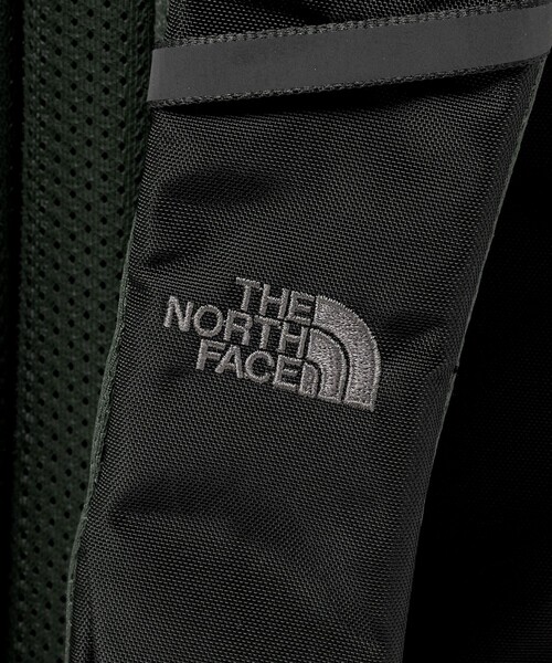 THE NORTH FACE(ザノースフェイス)の「【WEB限定】<THE NORTH FACE>マーキュリー 16 リュック(バックパック/リュック・レディース・ブラック・FREE)」の12枚目の写真
