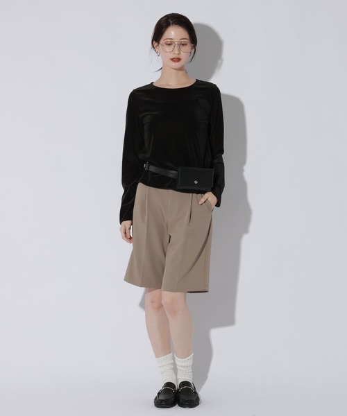 LAKOLE(ラコレ)の「シアーベロアロンT / 1056077(Tシャツ/カットソー・レディース・アイボリー/マスタード/ブラック/ブラウン・FREE)」の5枚目の写真