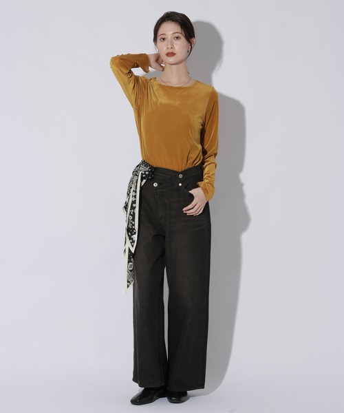 LAKOLE(ラコレ)の「シアーベロアロンT / 1056077(Tシャツ/カットソー・レディース・アイボリー/マスタード/ブラック/ブラウン・FREE)」の17枚目の写真