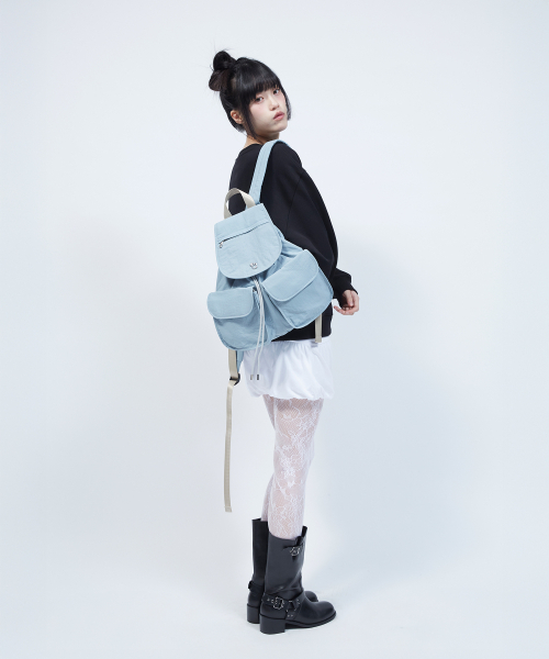 LMR(エルエムアール)の「フローラルロゴライト2ポケットバックパックBLUE(バックパック/リュック・レディース・ブルー・FREE)」の10枚目の写真