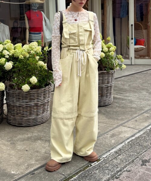 w closet(ダブルクローゼット)の「マルチWAYサロペット(その他パンツ・レディース・ブルー/イエロー/チャコールグレー/ピンク・FREE)」の3枚目の写真