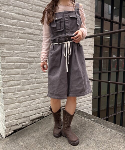 w closet(ダブルクローゼット)の「マルチWAYサロペット(その他パンツ・レディース・ブルー/イエロー/チャコールグレー/ピンク・FREE)」の5枚目の写真