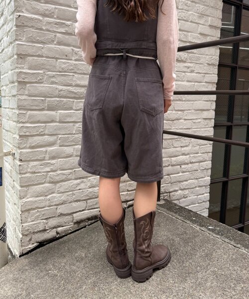 w closet(ダブルクローゼット)の「マルチWAYサロペット(その他パンツ・レディース・ブルー/イエロー/チャコールグレー/ピンク・FREE)」の8枚目の写真