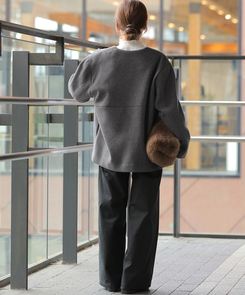 JOURNAL STANDARD relume(ジャーナルスタンダード レリューム)の「《追加 / 新色》スーパーファインビーバークルーネックコート(ノーカラーコート・レディース・チャコールグレー/ブラック/ブラウン系その他・38/36)」の22枚目の写真
