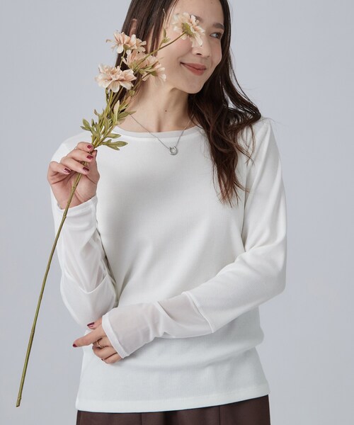 SHOO・LA・RUE(シューラルー)の「【S-LL/洗濯機可】コーデの幅広がる お袖チュールトップス(Tシャツ/カットソー・レディース・キャメル/ブラック系/ホワイト系1/グレー系その他・04/02/03/01)」の1枚目の写真
