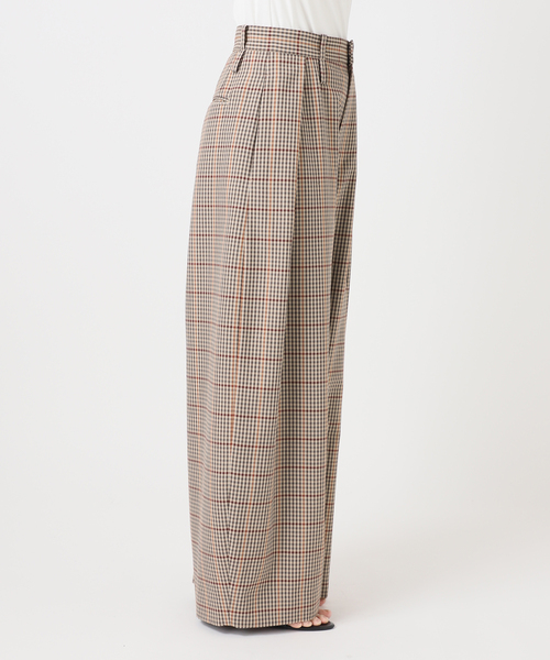 Spick & Span(スピックアンドスパン)の「《追加 / 一部店舗+WEB限定》Checked Barrel-leg Trousers(スラックス・レディース・ベージュ・38/36)」の6枚目の写真